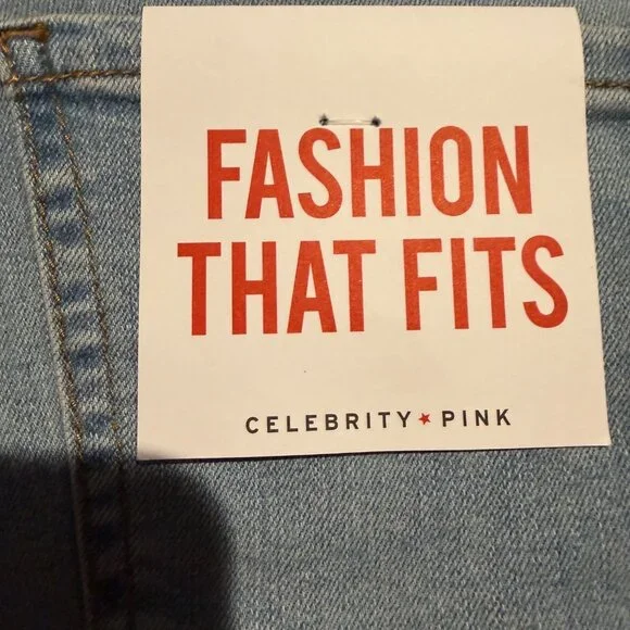 NWT Celebrity Pink Womens Denim Overall Shorts Button Front & Frayed Hem Size S - Picture 3 of 10